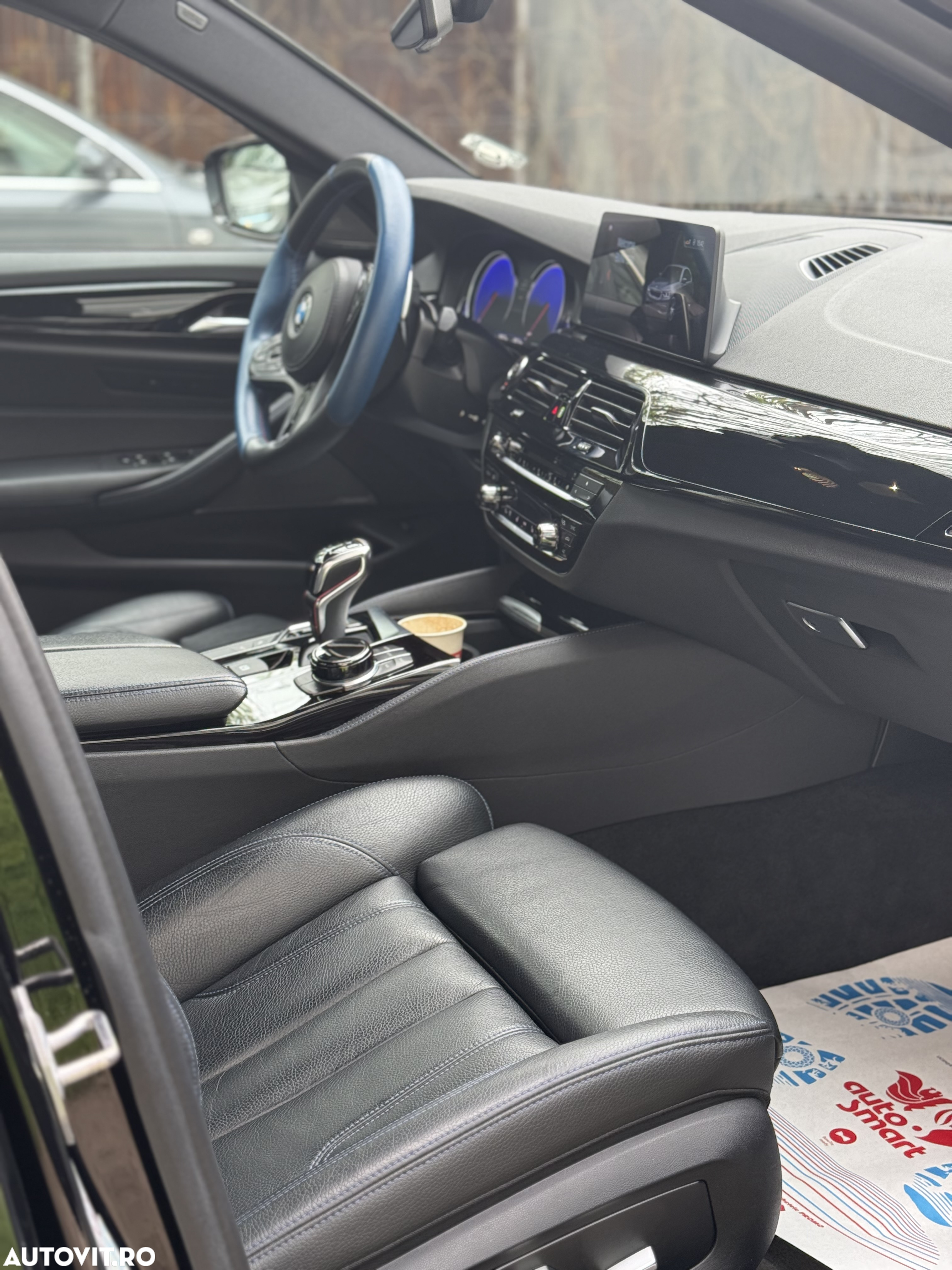 BMW Seria 5 520i AT - 7