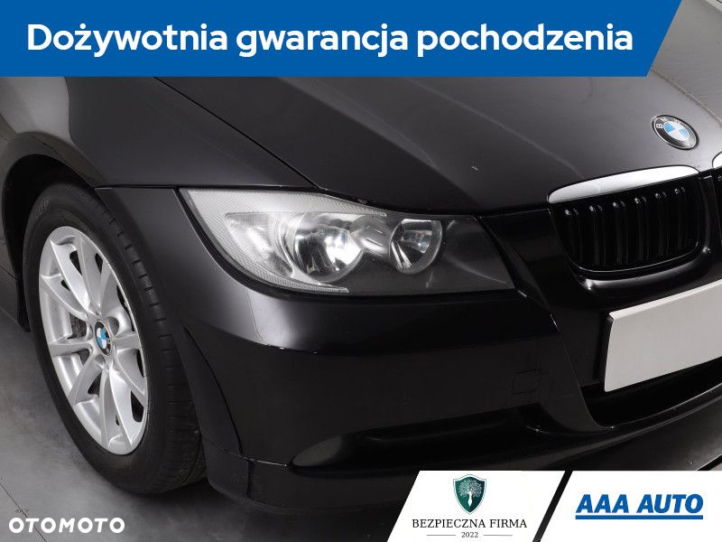 BMW Seria 3 - 22