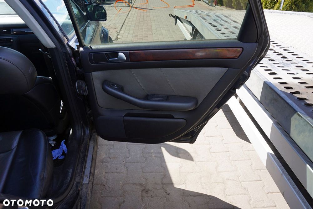DRZWI TYLNE PRAWE A6 C5 LIFT KOMBI LZ5Q  GRANATOWY AUDI 2001-2004 - 9