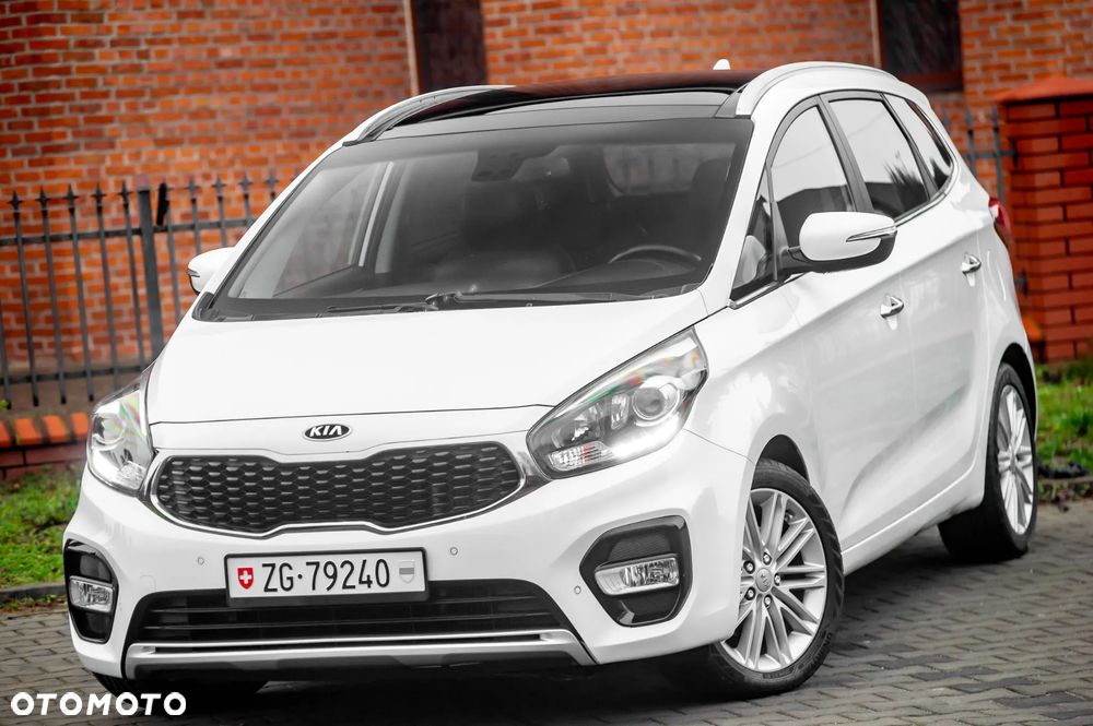 Kia Carens 1.7 CRDi Business Line 7os 7DCT - 6