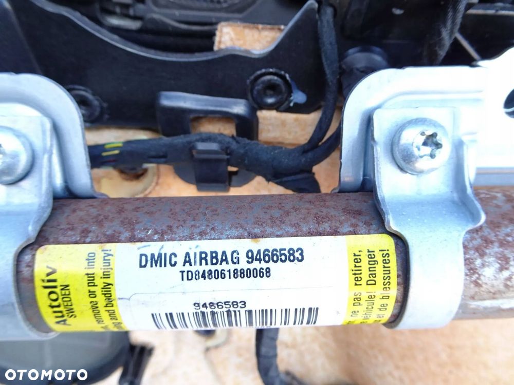 boczek lewy poduszka boczna volvo c70 ii - 6