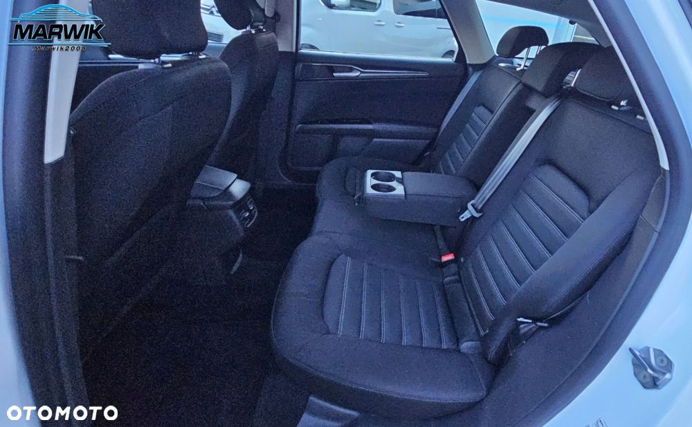 Ford Mondeo - 25