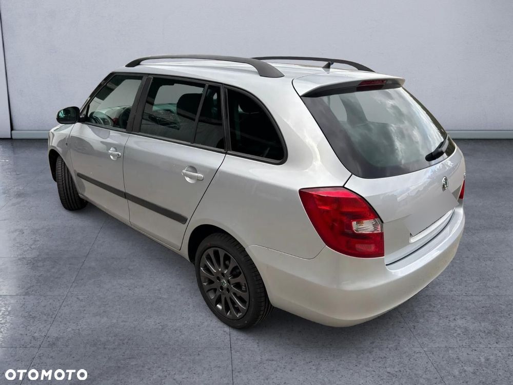Skoda Fabia 1.2 TSI Style - 4