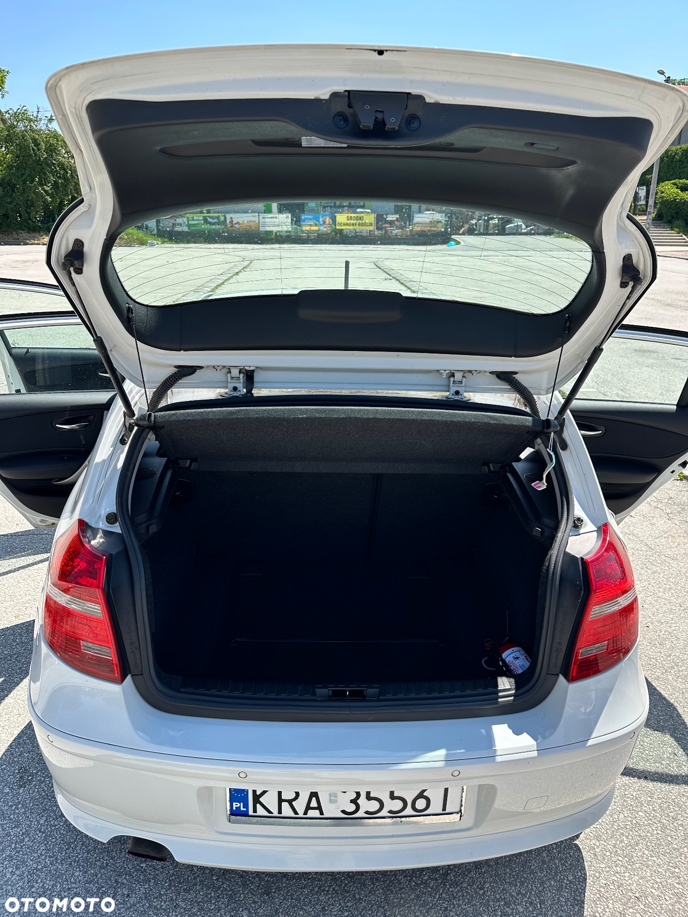 BMW Seria 1 116i - 8