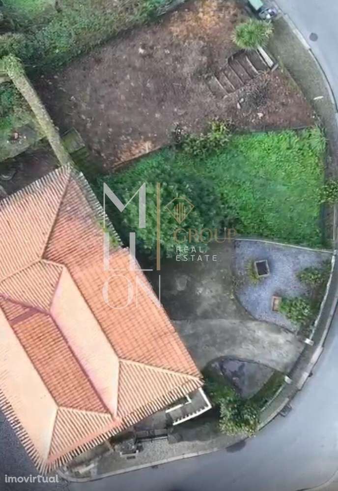 Moradia para Restauro Total – Vila de Barrosas, Felgueiras - Grande imagem: 3/5