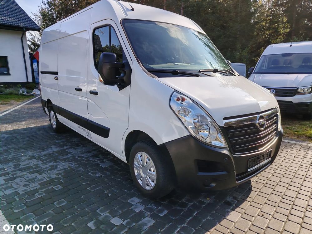 Opel Movano