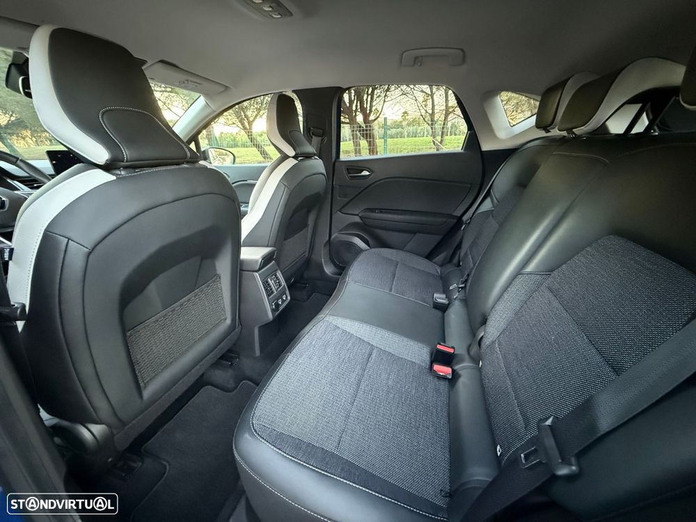 Renault Captur 1.6 E-Tech Plug-In Exclusive - 29