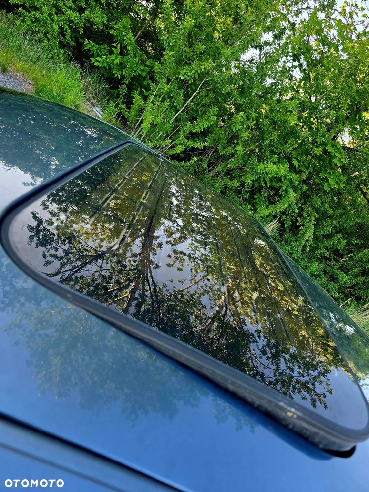 Audi A8 4.2 Quattro - 9