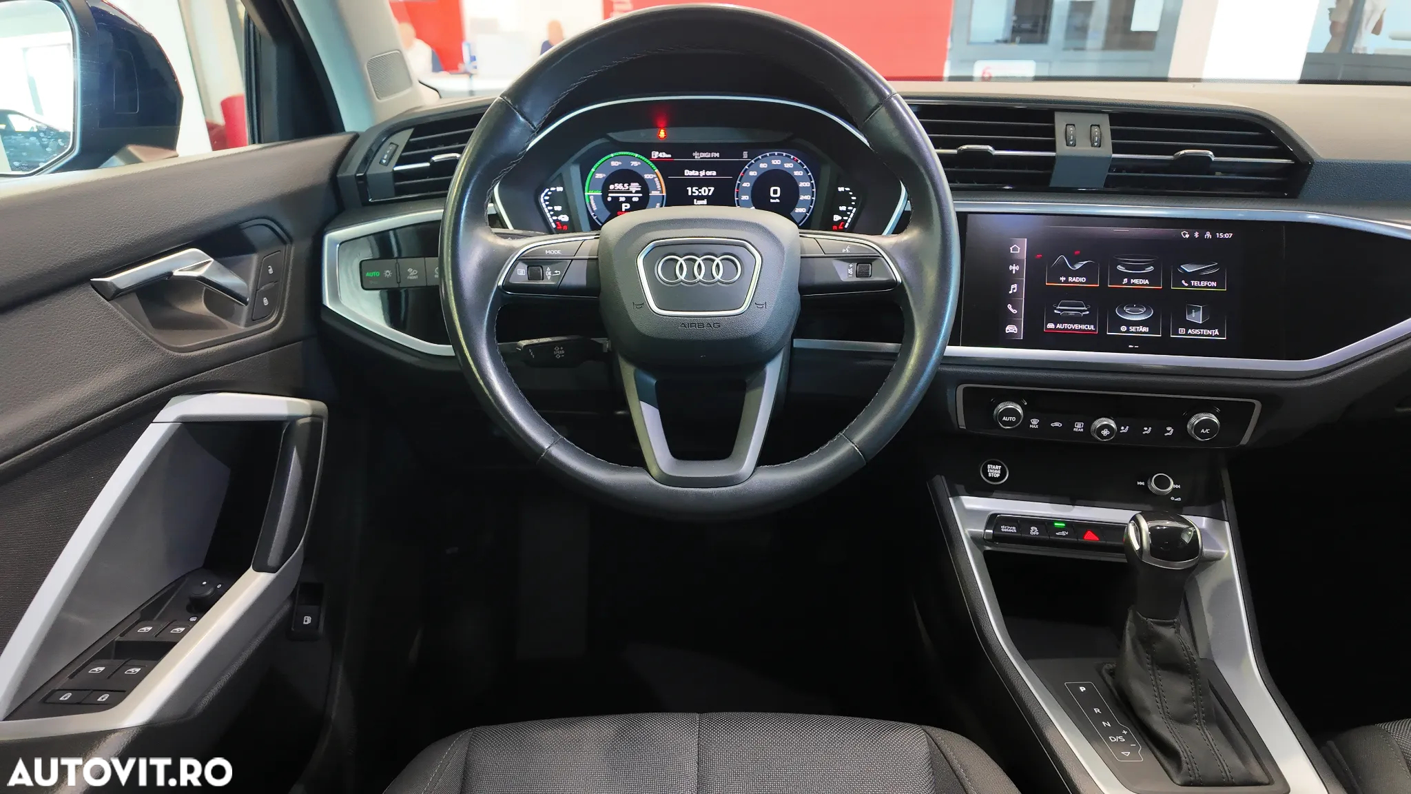 Audi Q3 45 TFSIe S tronic - 17