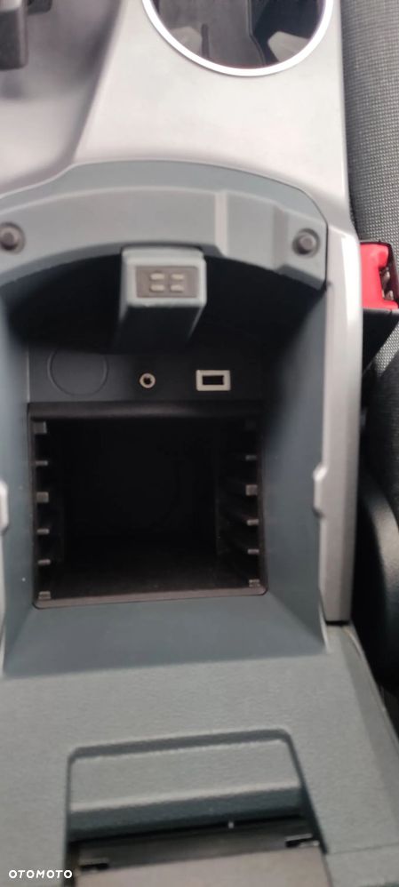 Ford C-MAX 1.0 EcoBoost Start-Stopp-System Titanium - 24