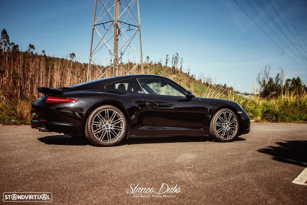 Porsche 911 (991) Carrera PDK Black Edition - 3