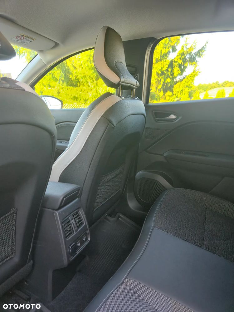 Renault Captur 1.3 TCe mHEV Techno EDC - 14