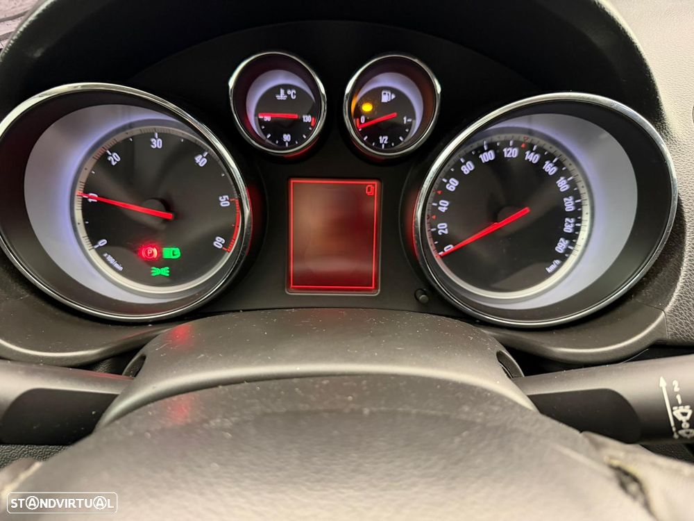 Opel Insignia Sports Tourer 2.0 CDTi Cosmo - 15