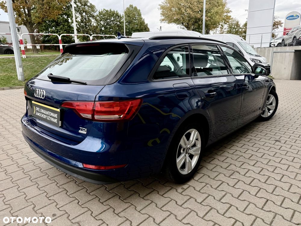 Audi A4 Avant 2.0 TDI S tronic - 4
