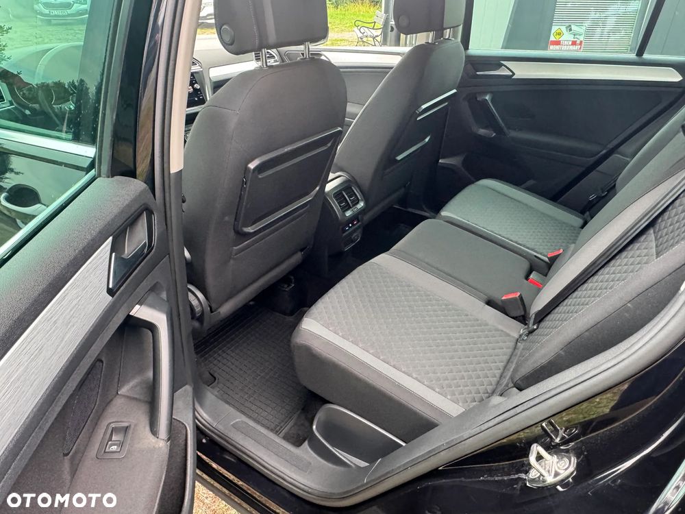 Volkswagen Tiguan - 7