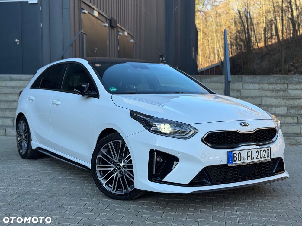 Kia Ceed 1.4 T-GDI DCT OPF GT Line - 1
