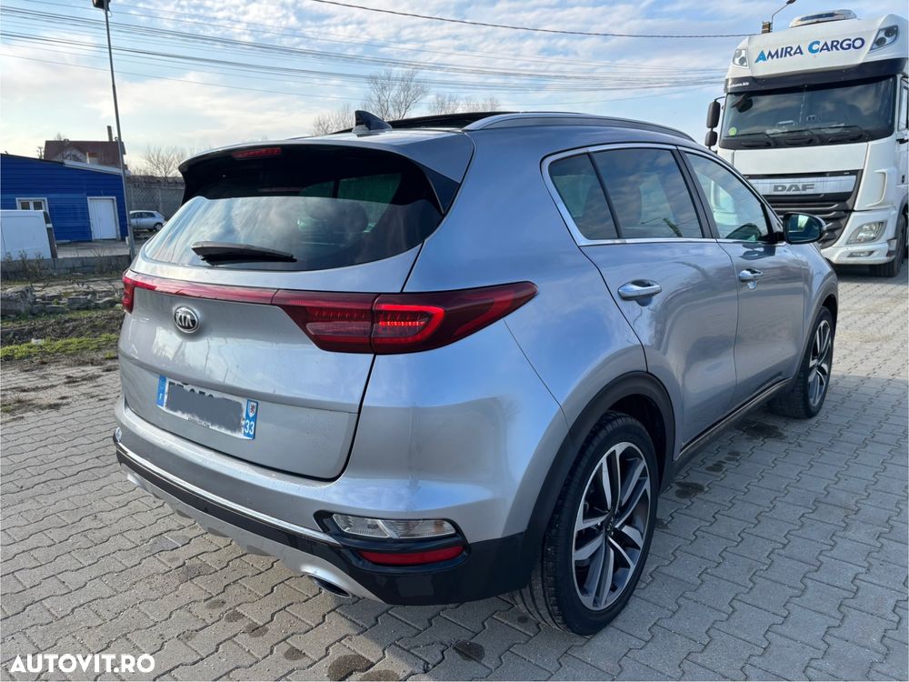 Kia Sportage 1.6 DSL 7DCT HP 4x2 GT Line - 3