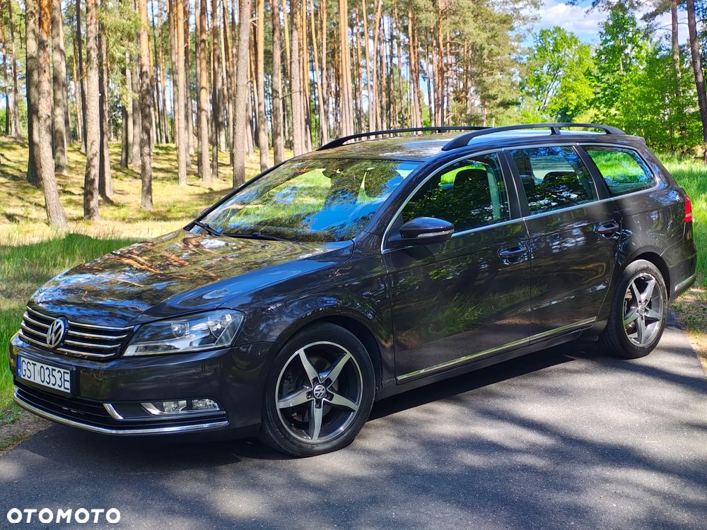 Volkswagen Passat - 13