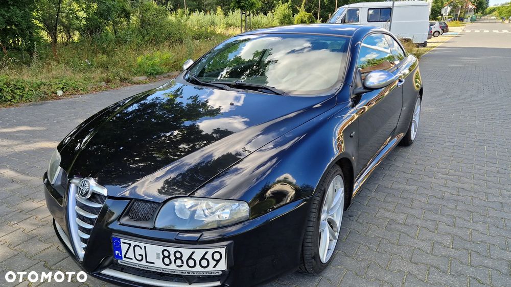 Alfa Romeo GT 1.9JTD 16V Black Line - 10
