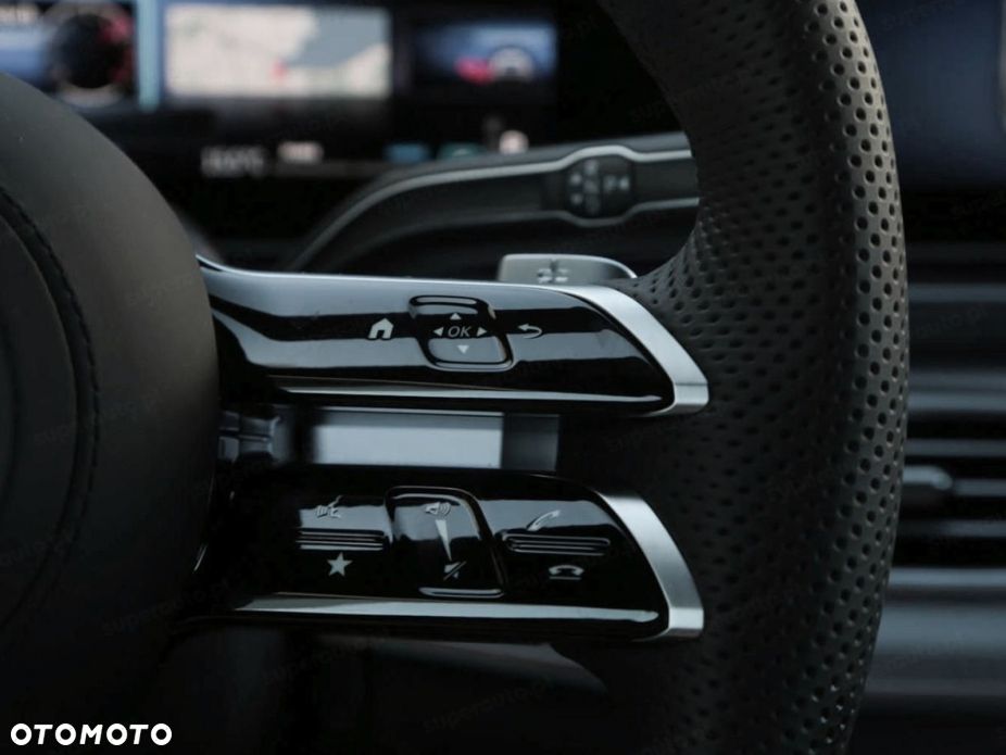 Mercedes-Benz GLE - 12