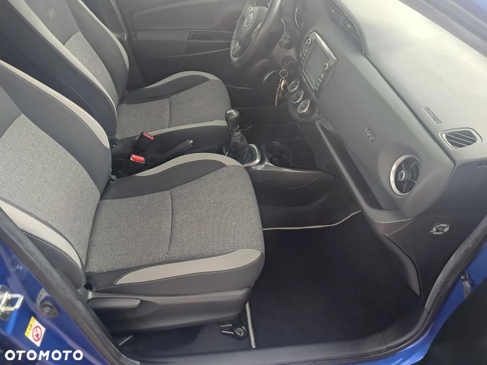 Toyota Yaris - 13
