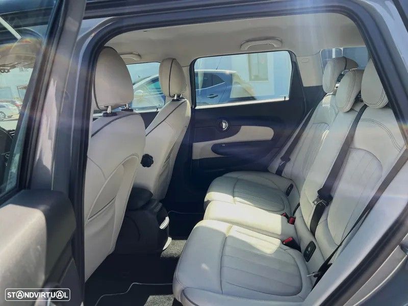 MINI Clubman Cooper D - 23