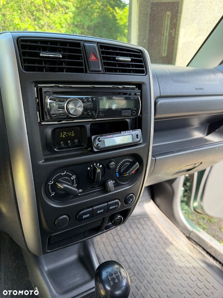 Suzuki Jimny - 11