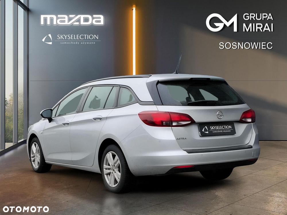 Opel Astra - 4