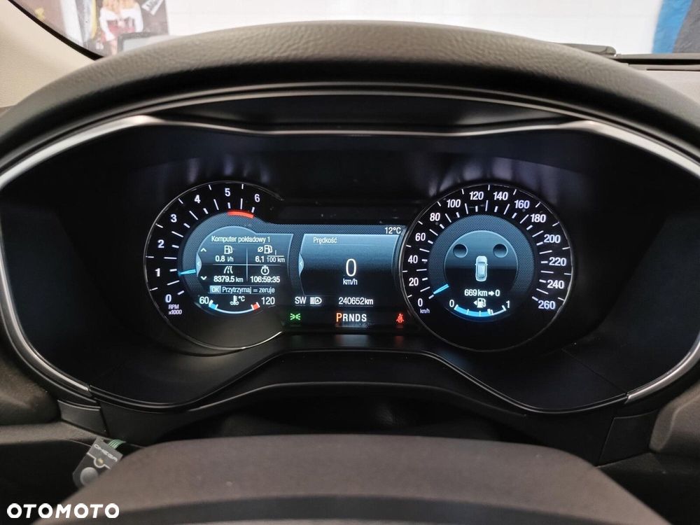 Ford Mondeo 2.0 EcoBlue Titanium - 22