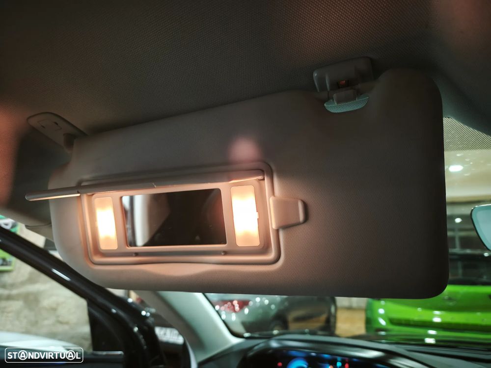 Peugeot 3008 225 e-EAT8 Allure Pack - 40