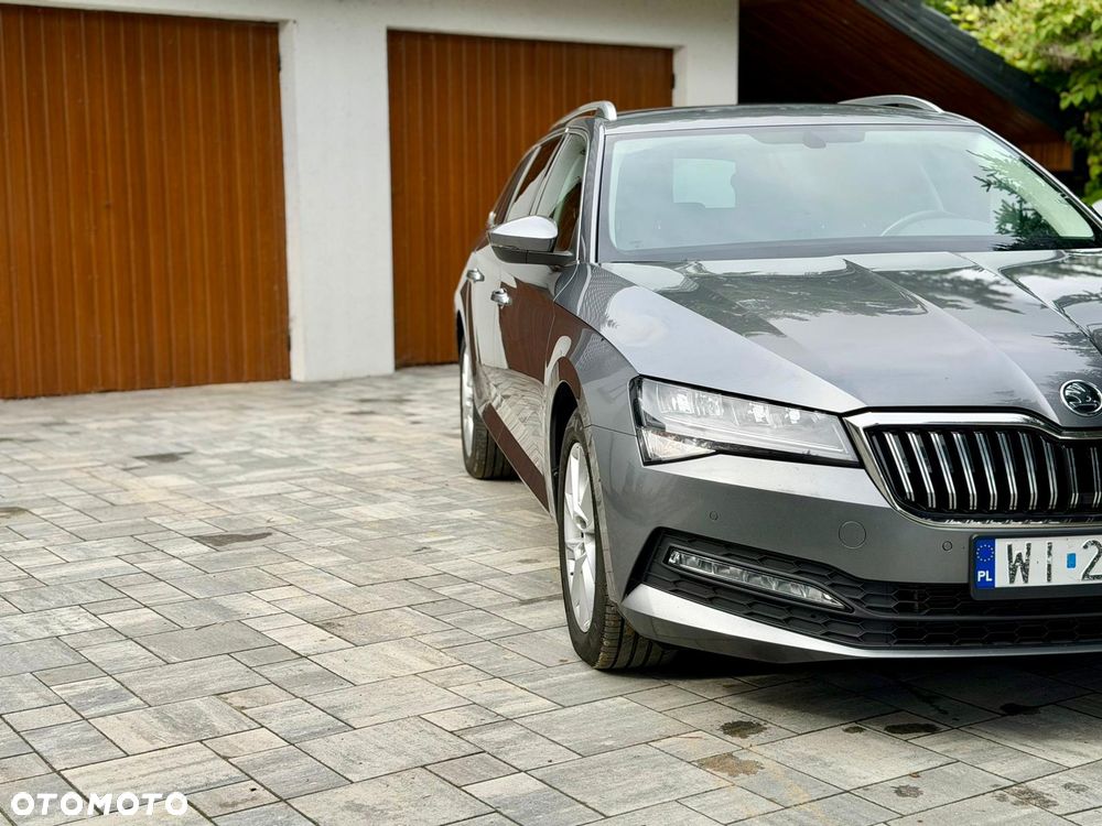Skoda Superb 2.0 TDI SCR Ambition DSG - 25
