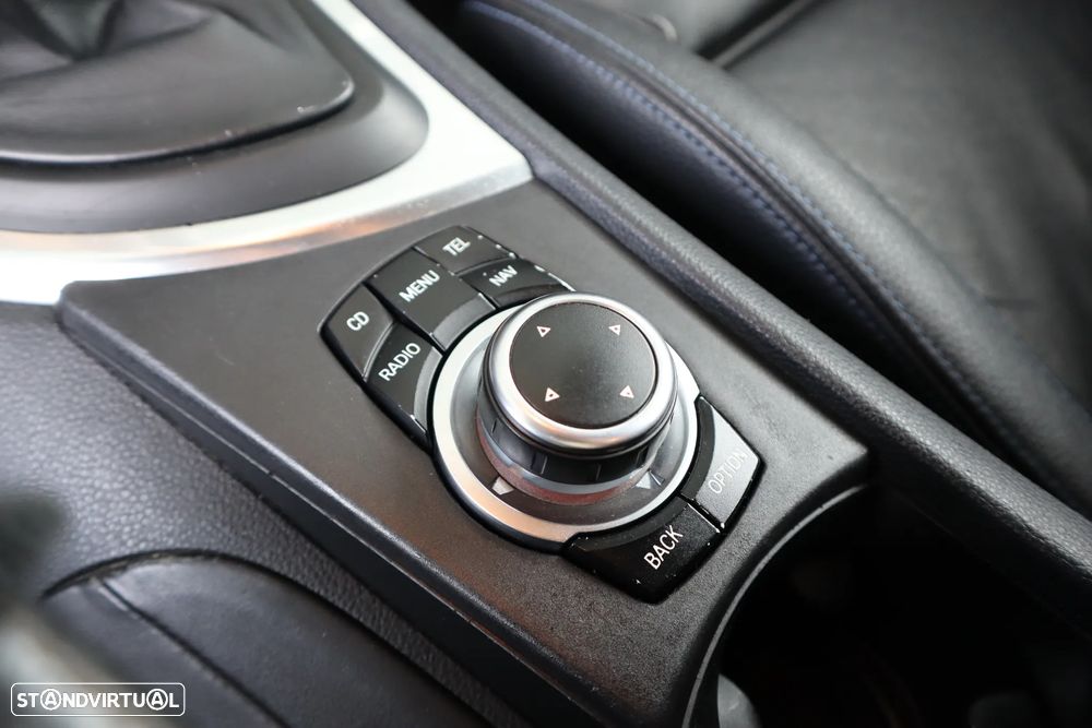 BMW 118 d DPF Aut. Edition Sport - 20