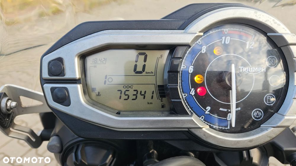 Triumph Tiger - 9