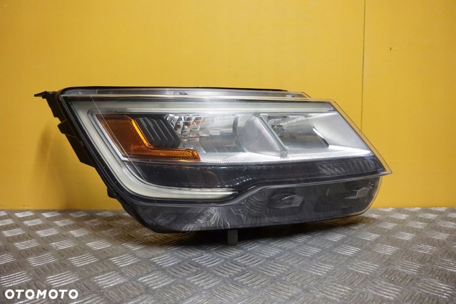 FORD EXPLORER LIFT 2016- REFLEKTOR LAMPA LED PRAWA USA - 1