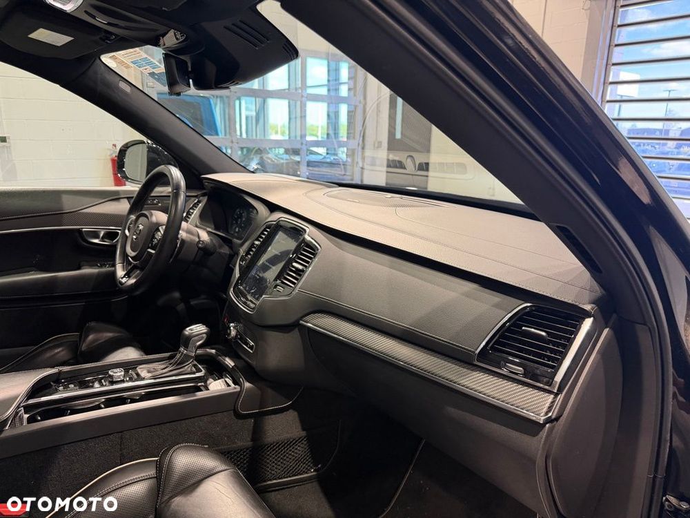 Volvo XC 90 T6 AWD Geartronic RDesign - 11