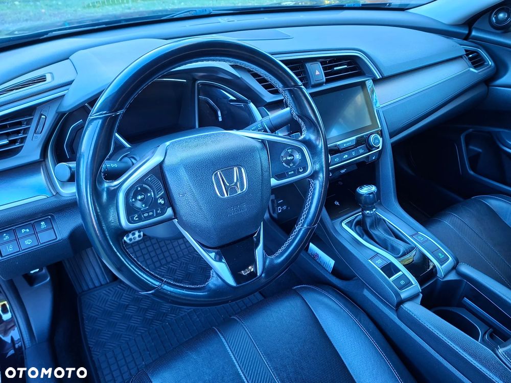 Honda Civic 1.5 T Executive - 16