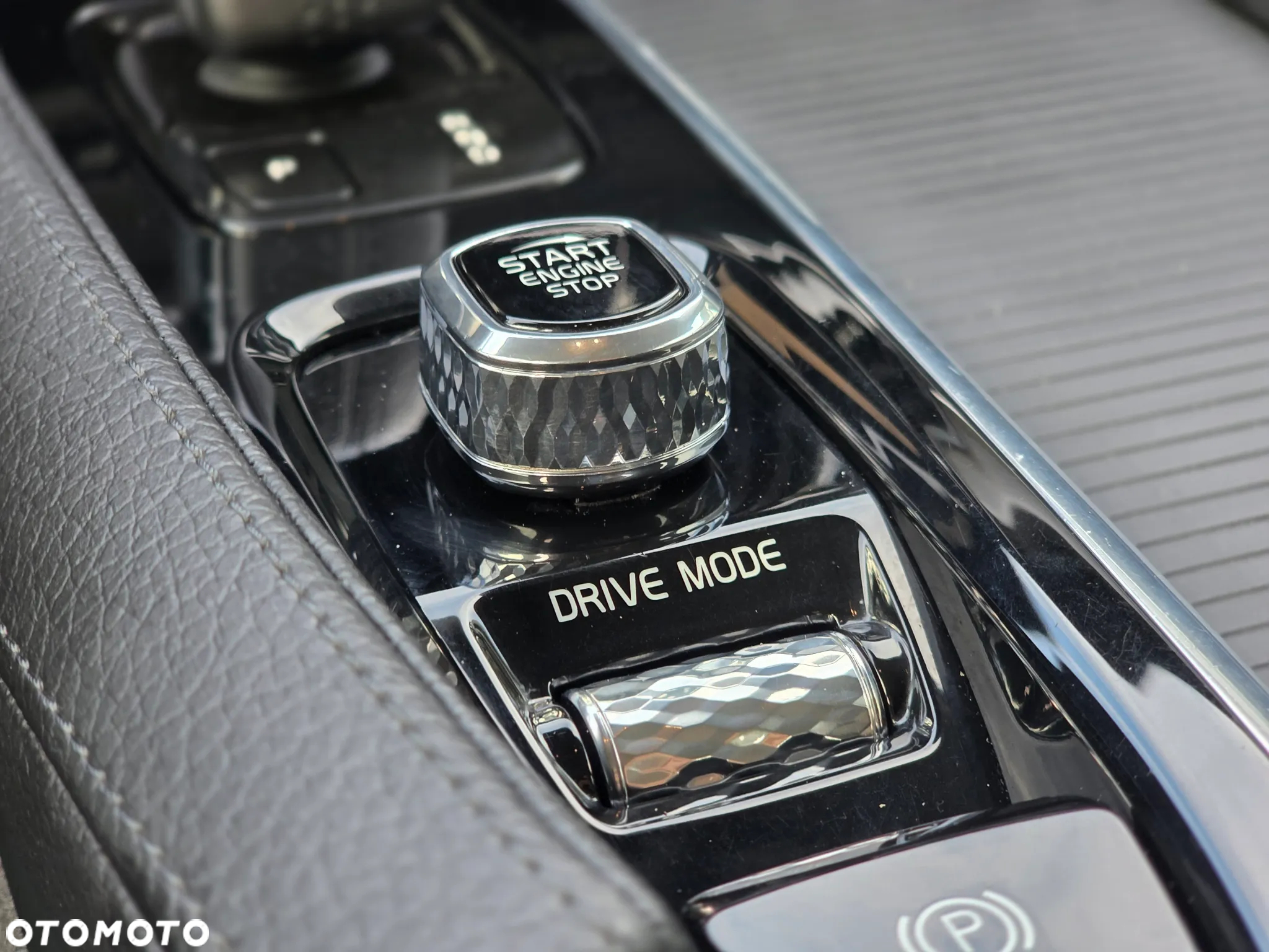 Volvo S90 B4 B Momentum Pro - 27