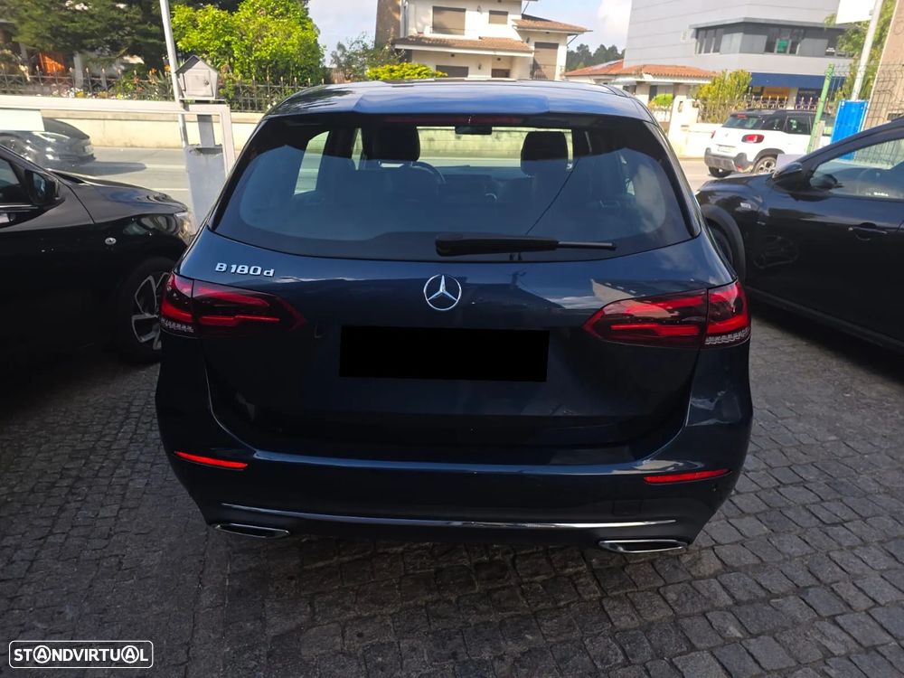 Mercedes-Benz B 180 d Progressive Aut. - 9