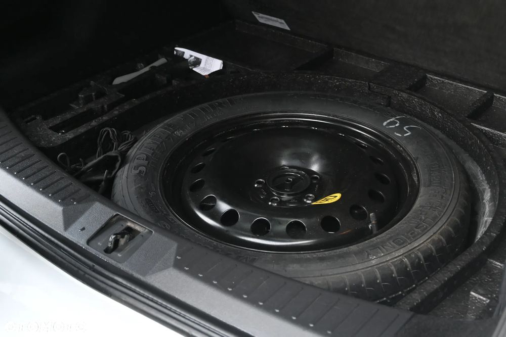 Ford Kuga 2.0 TDCi Individual MPS6 - 24