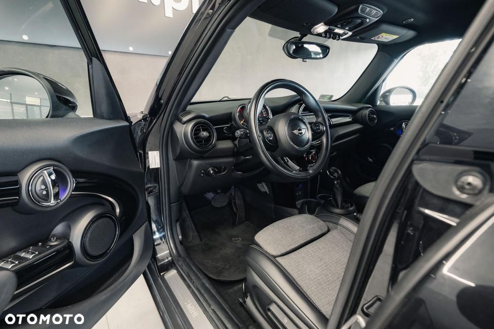 MINI Cooper - 10