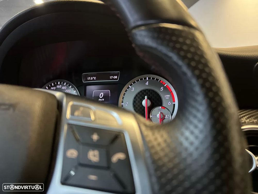 Mercedes-Benz A 180 d AMG Line - 18