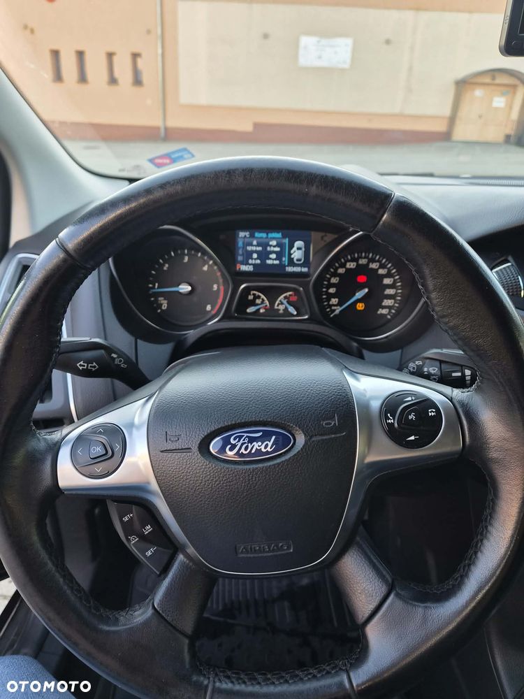 Ford Focus - 8