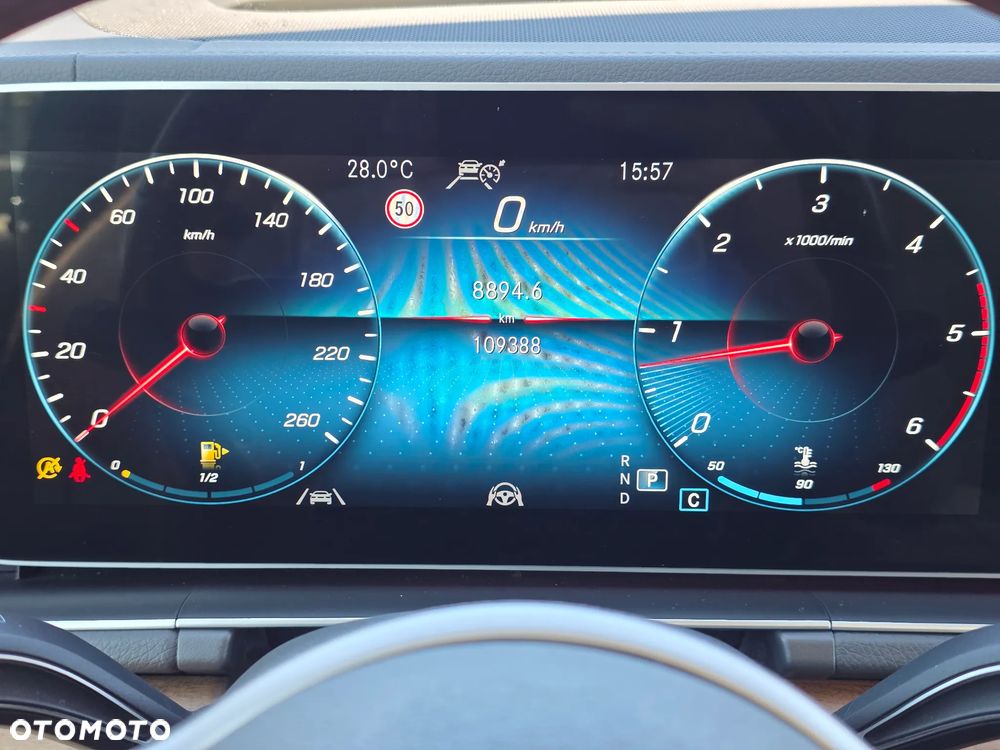 Mercedes-Benz GLS - 23