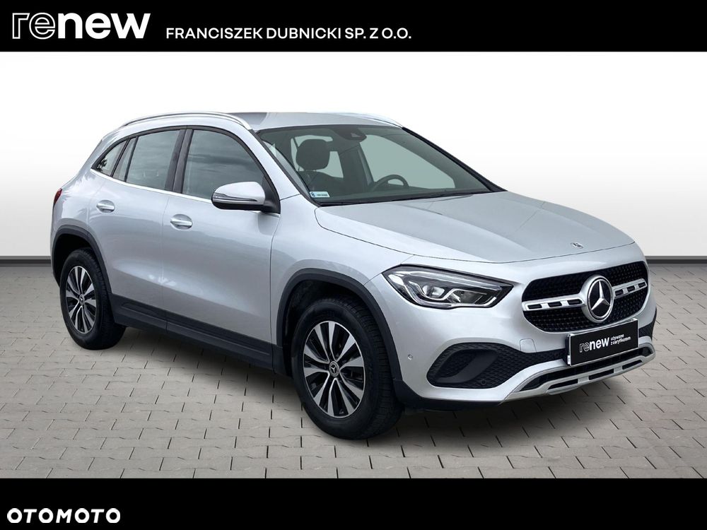 Mercedes-Benz GLA 200 - 7