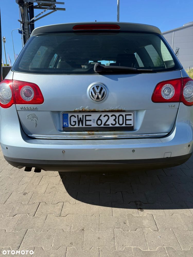 Volkswagen Passat 1.9 TDI Trendline - 9