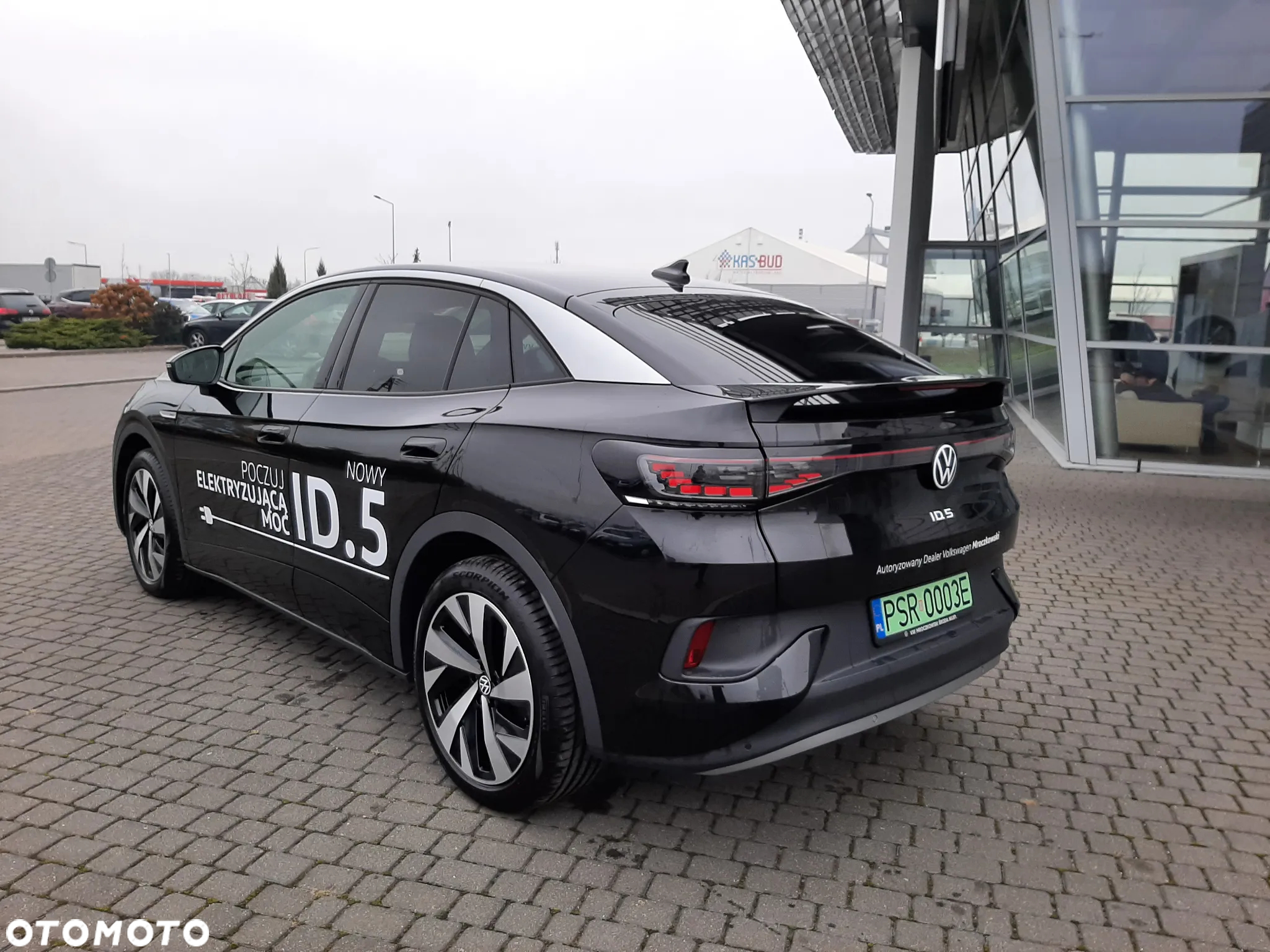 Volkswagen ID.5 77kWh Pro Performance - 4