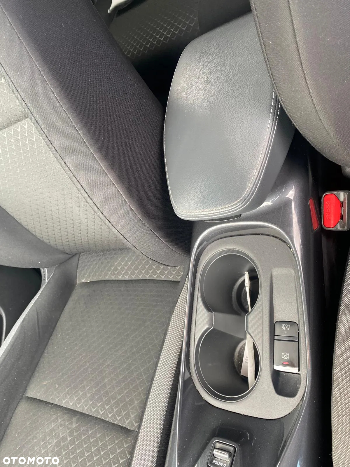 Nissan Juke 1.0 DIG-T N-Connecta - 14
