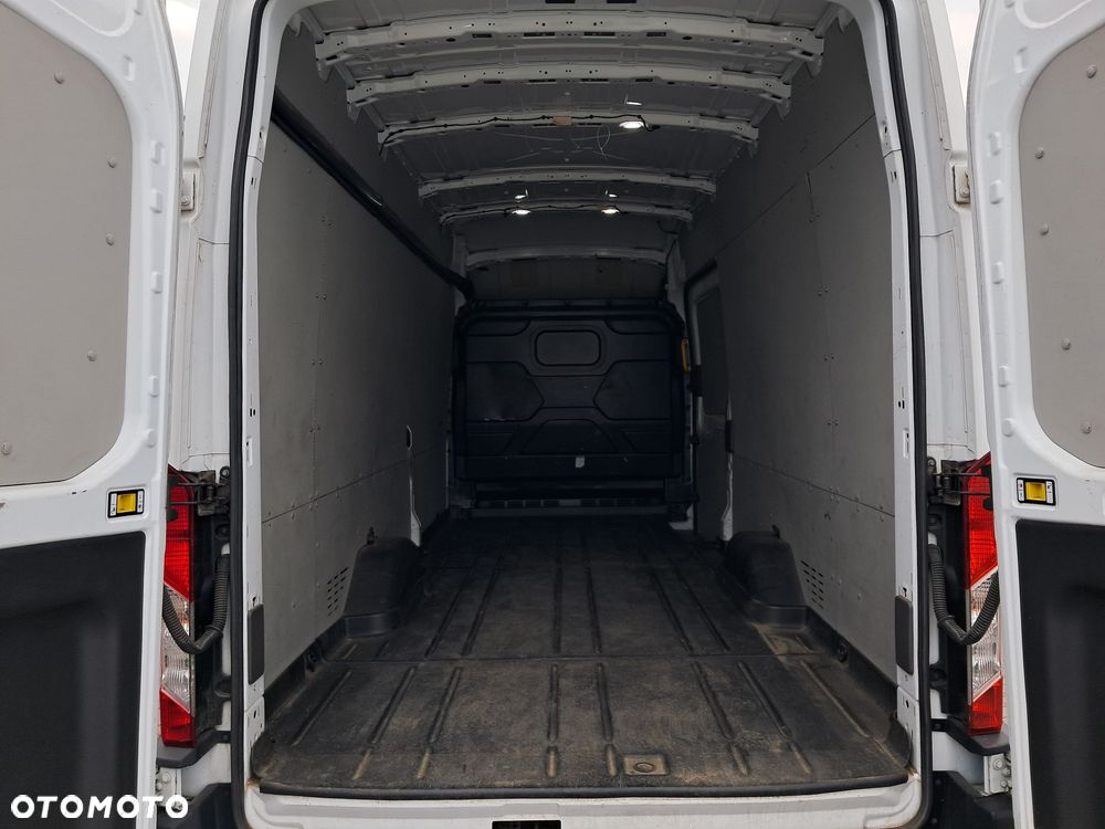 Ford Transit - 14