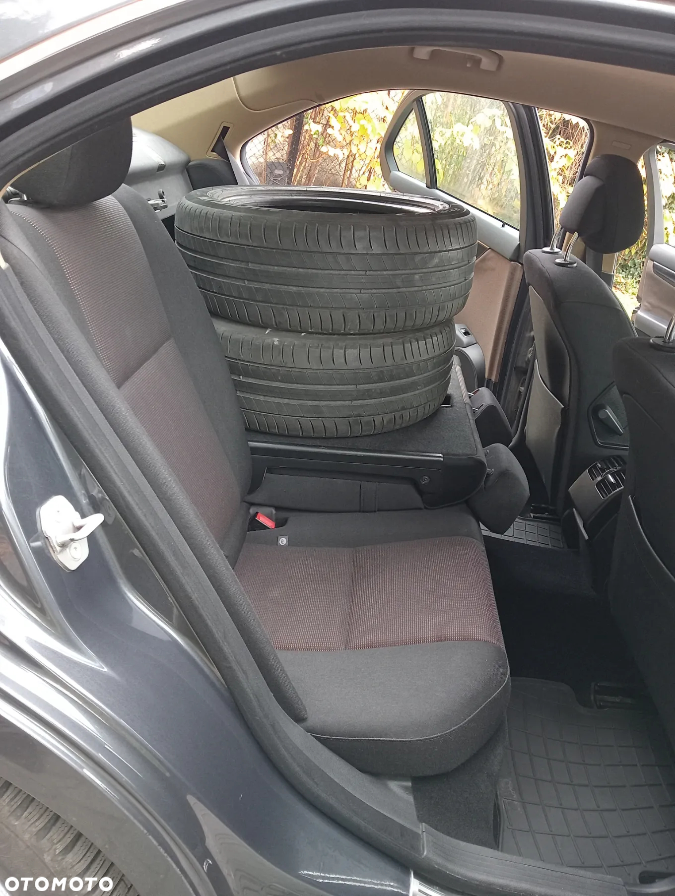 Mercedes-Benz Klasa C 200 CDI DPF Automatik Elegance - 24