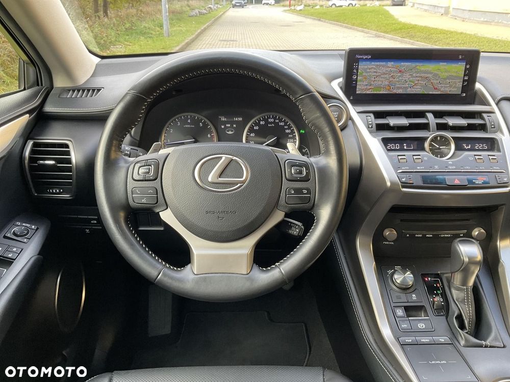 Lexus NX 300 Comfort AWD - 18